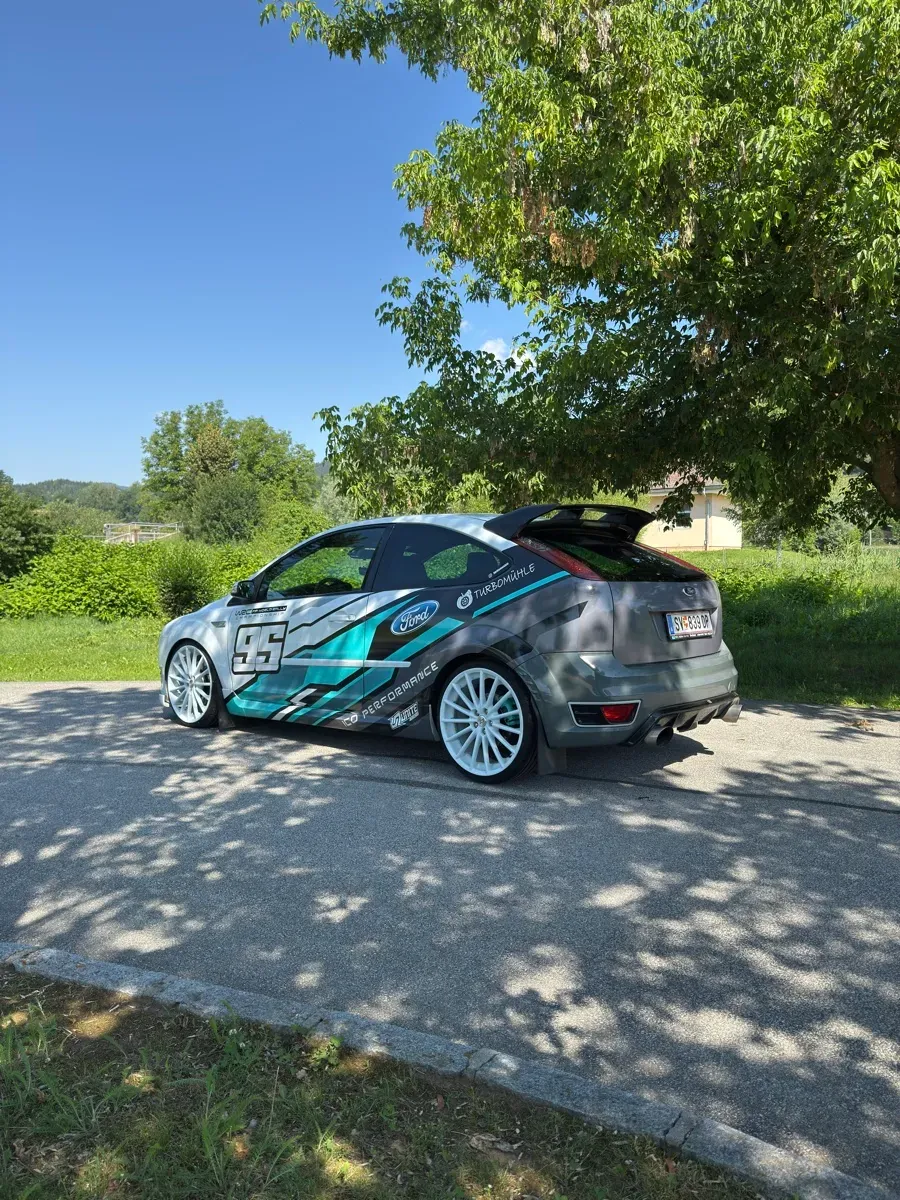 Ford Focus 2008 photo 3