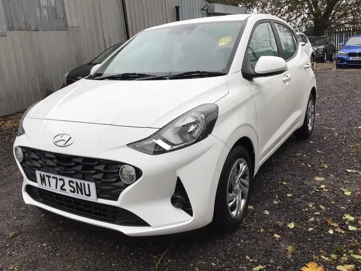 Hyundai I10 2022 photo 2