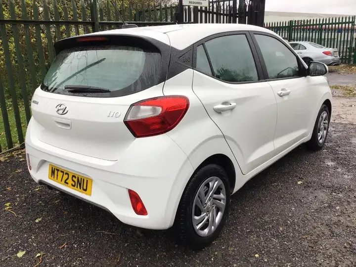Hyundai I10 2022 photo 3