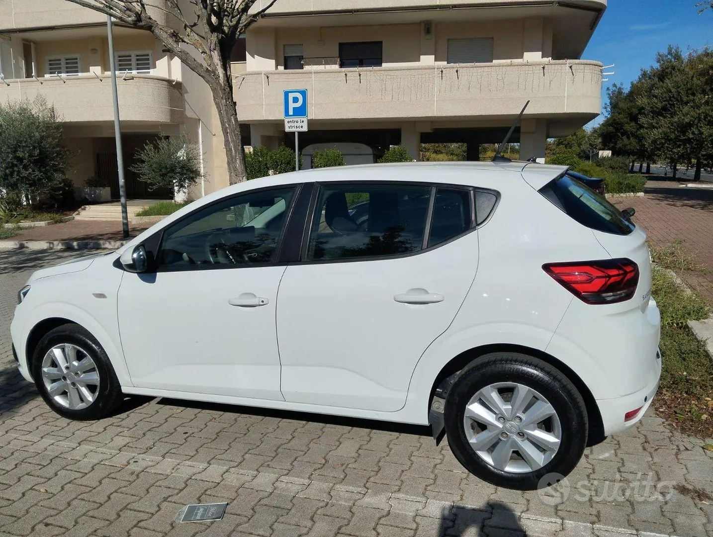 Dacia Sandero 2023 photo 4