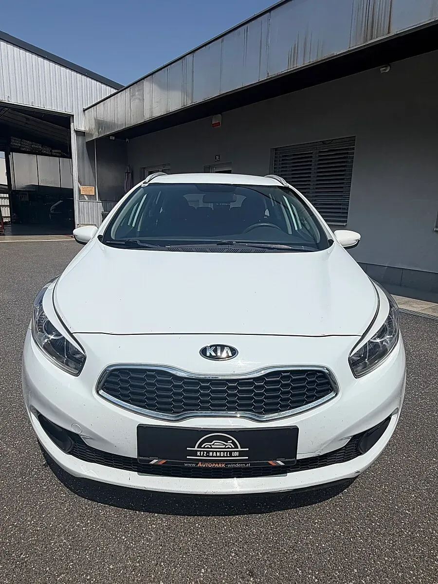 Kia Ceed 2014 photo 2