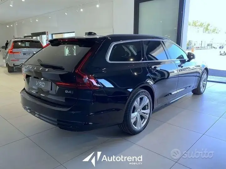 Volvo V90 2024 photo 2