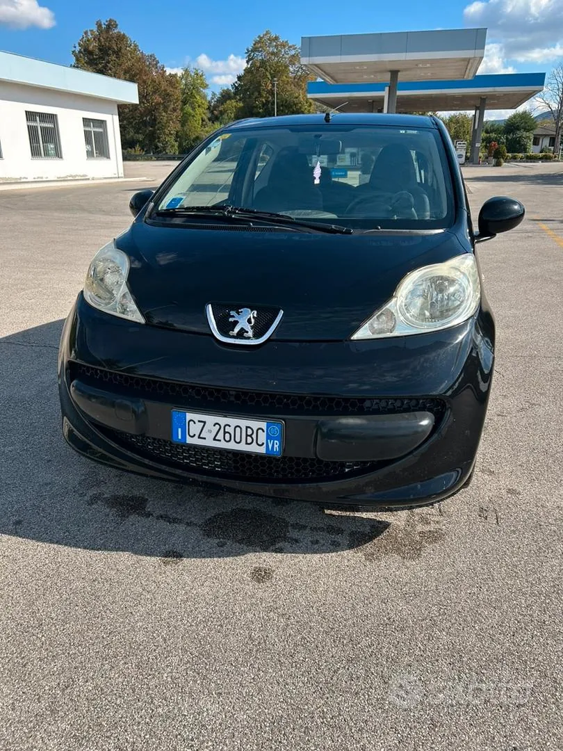 Peugeot 107 2005 photo 4