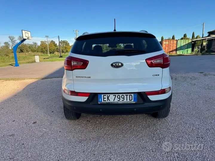 Kia Sportage 2011 photo 4