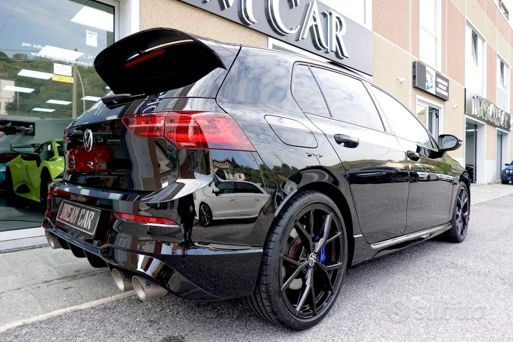 Volkswagen Golf 2024 photo 5