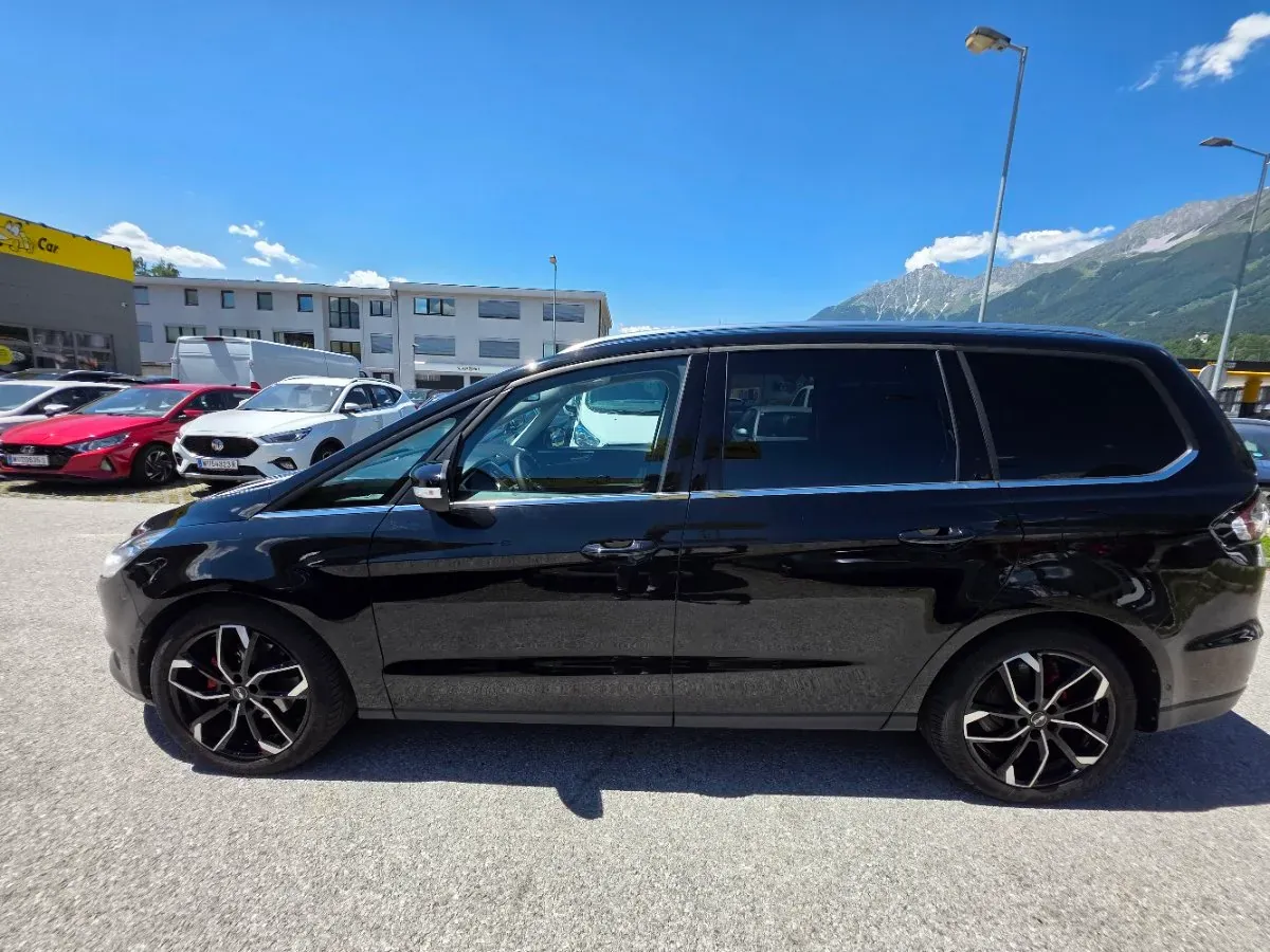 Ford Galaxy 2017 photo 2