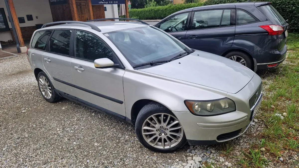 Volvo V50 2004 photo 3