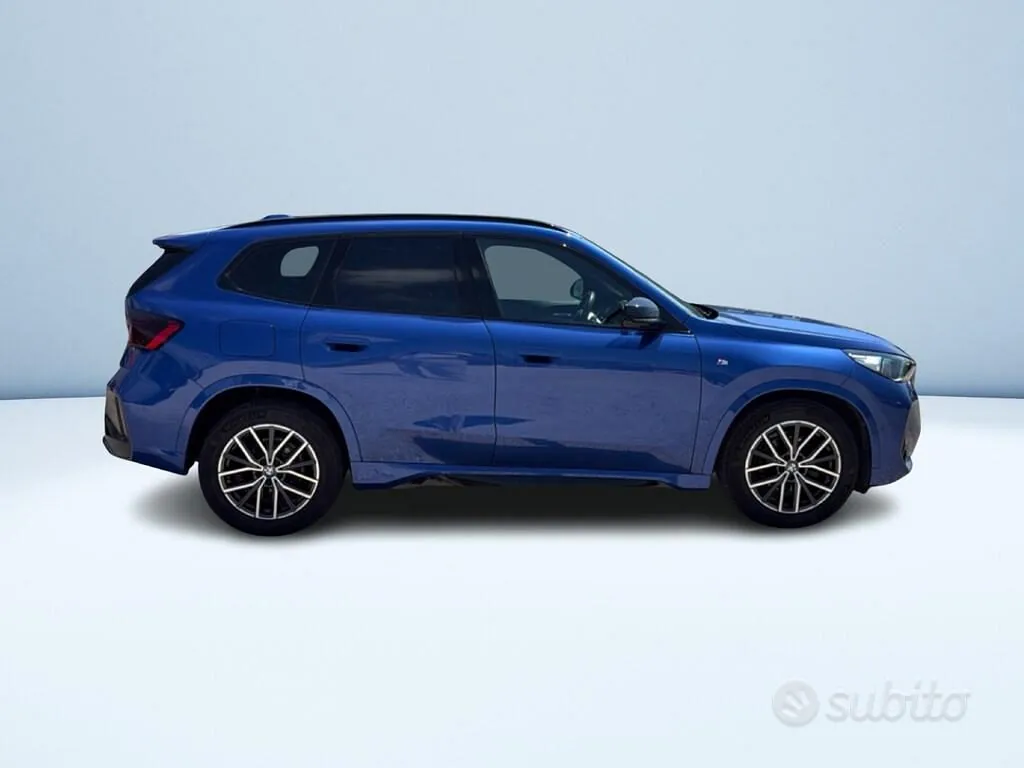 BMW X1 2023 photo 4