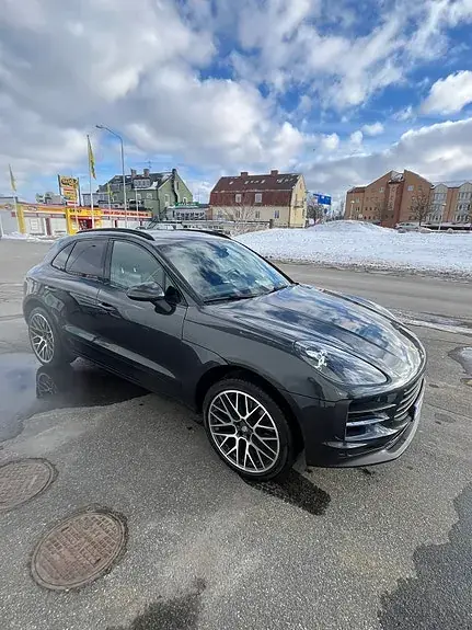 Porsche Macan 2021 photo 2