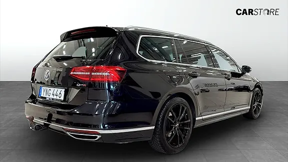 Volkswagen Passat 2018 photo 2