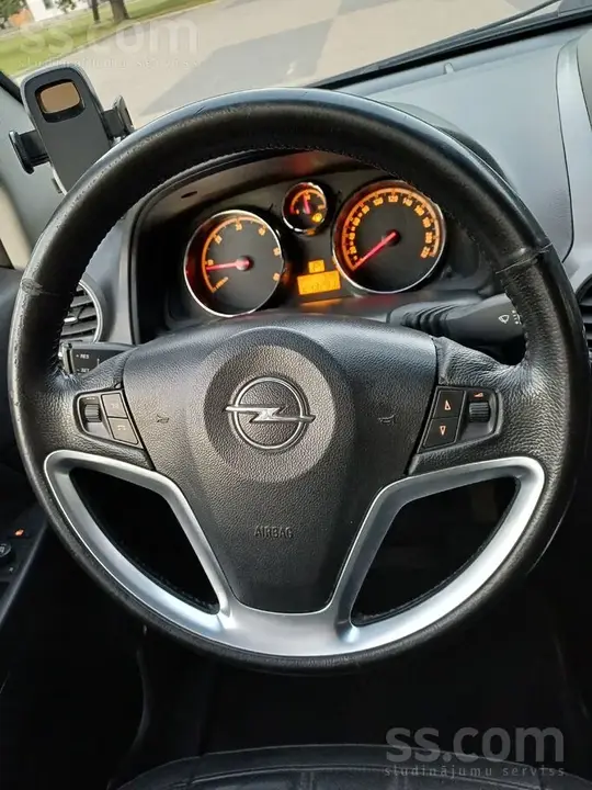Opel Antara 2009 photo 5