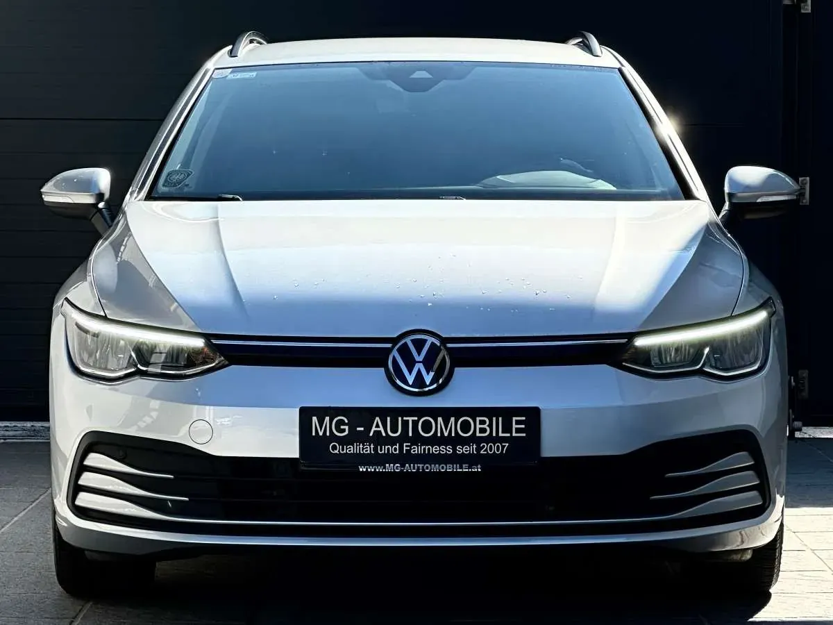 Volkswagen Golf 2021 photo 2