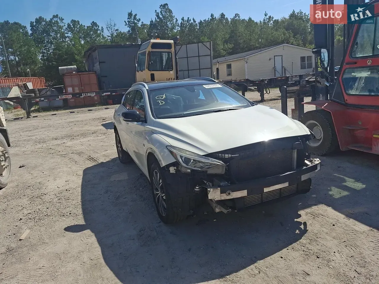 Infiniti Qx30 2017 photo 3