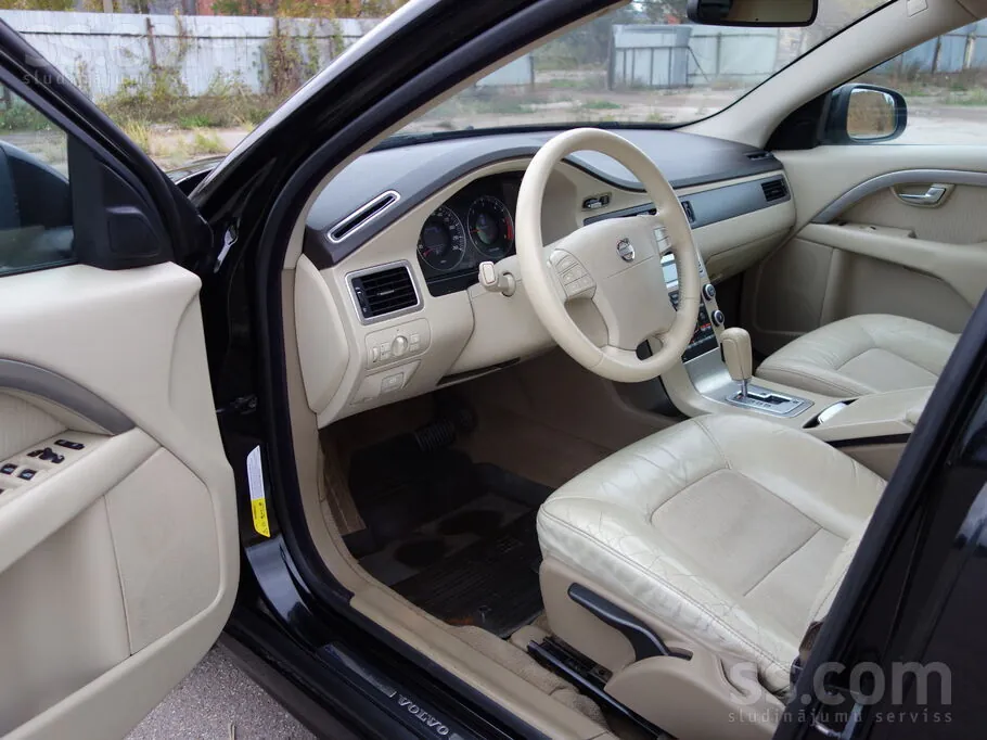 Volvo V70 2007 photo 5