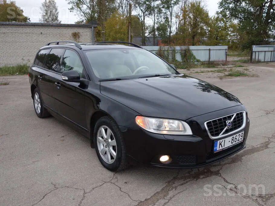 Volvo V70 2007 photo 2