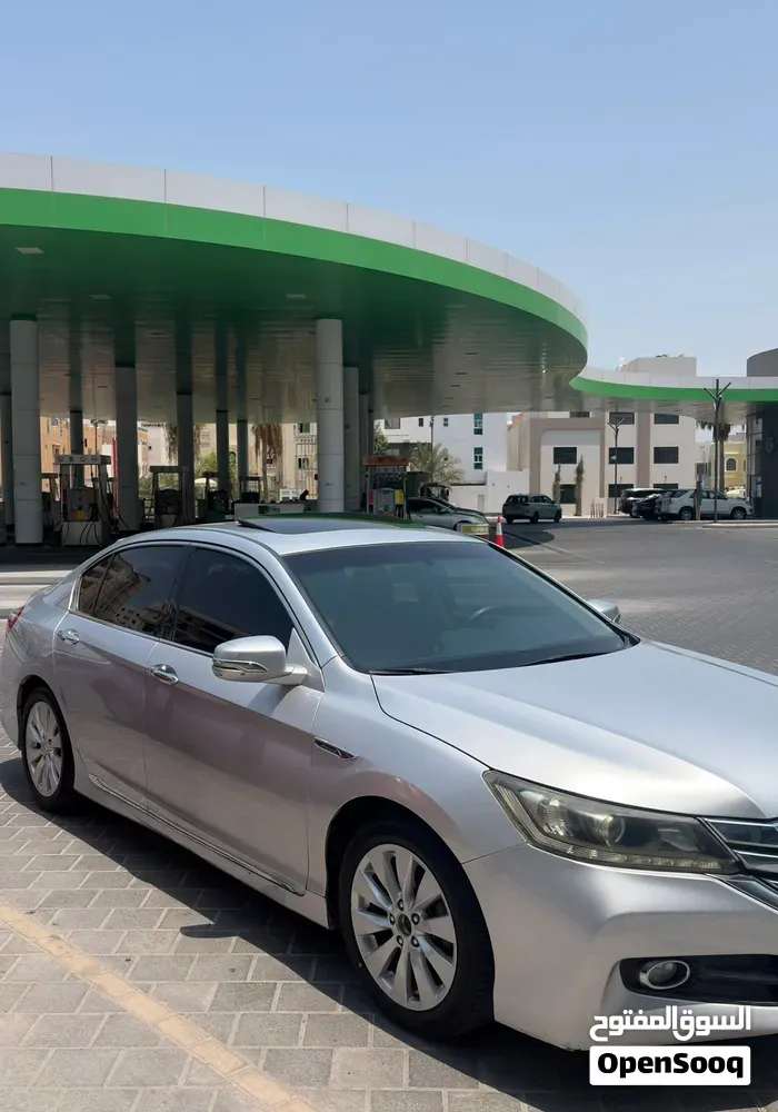 Honda Accord 2015 photo 2
