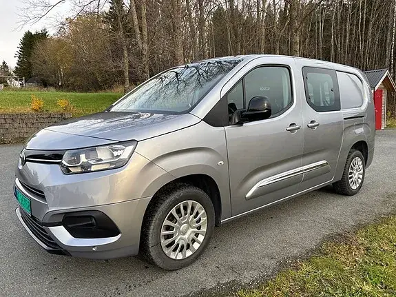 Toyota Proace City 2023 photo 4