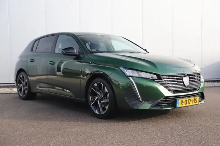 Peugeot 308 2022 photo 3