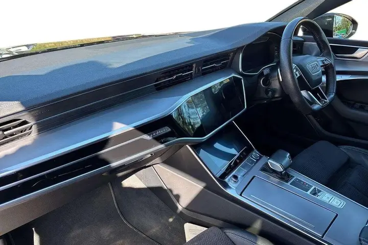 Audi A7 2020 photo 2