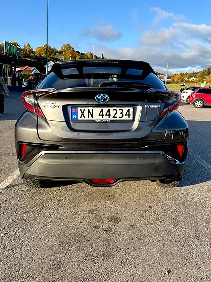 Toyota C-Hr 2019 photo 3