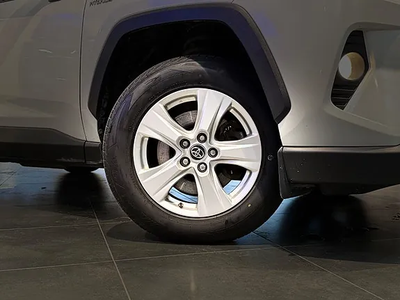 Toyota Rav4 2019 photo 2