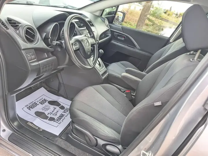 Mazda Mazda5 2014 photo 4