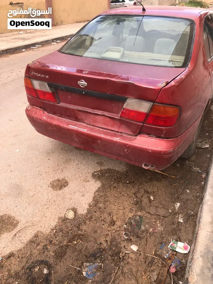 Nissan Primera 2000 photo 3