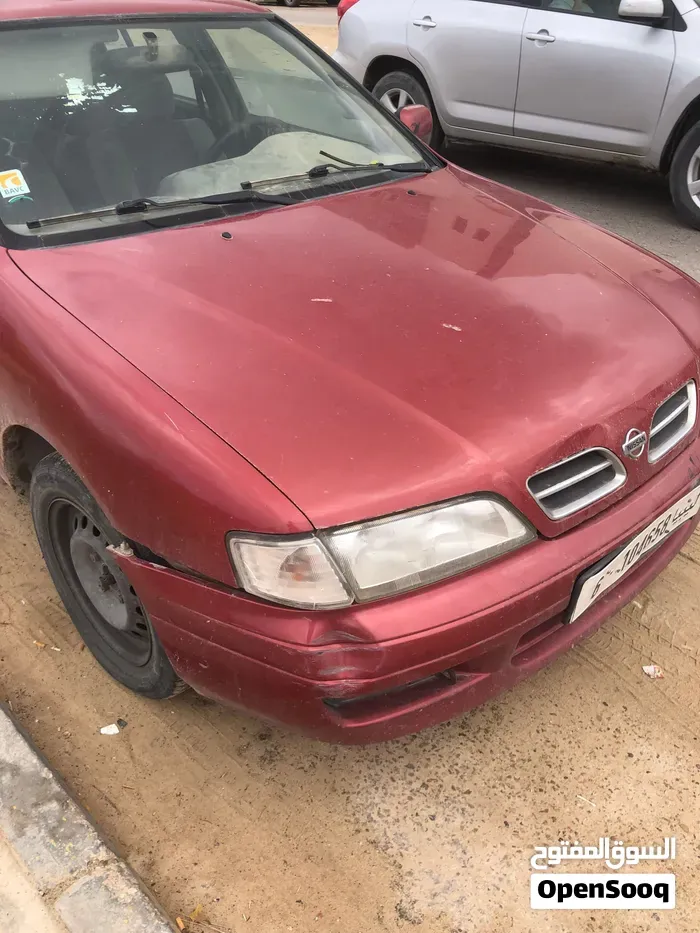 Nissan Primera 2000 photo 2