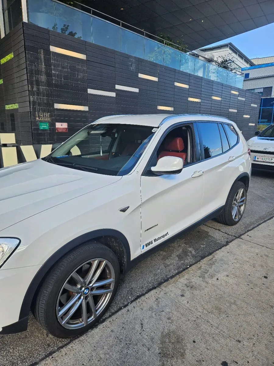 BMW X3 2012 photo 3