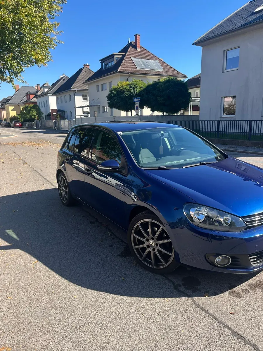 Volkswagen Golf 2009 photo 2
