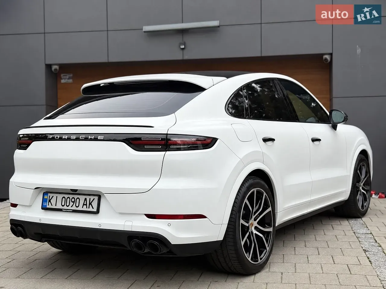 Porsche Cayenne Coupe 2022 photo 4