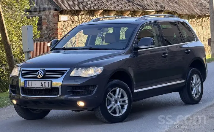 Volkswagen Touareg