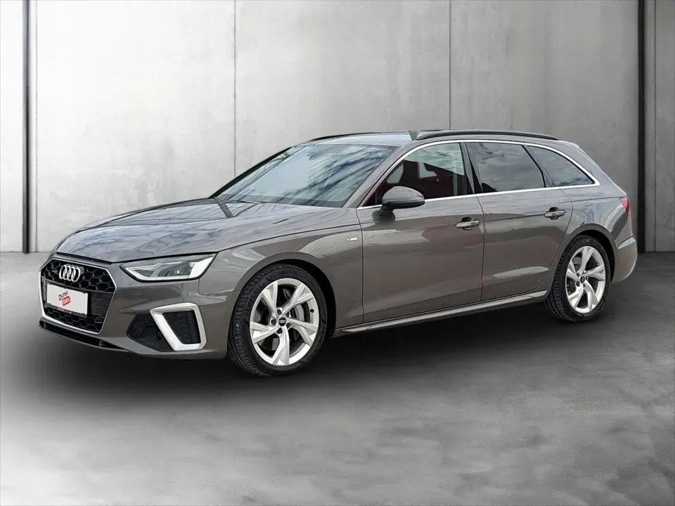 Audi A4 2021 photo 2