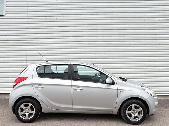 Hyundai I20 2010 photo 4