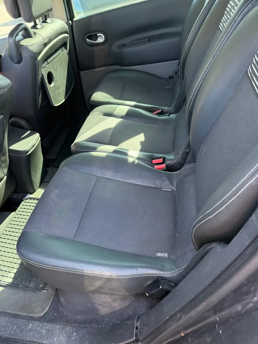 Renault Mégane 2008 photo 2