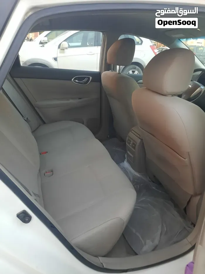 Nissan Sentra 2014 photo 3