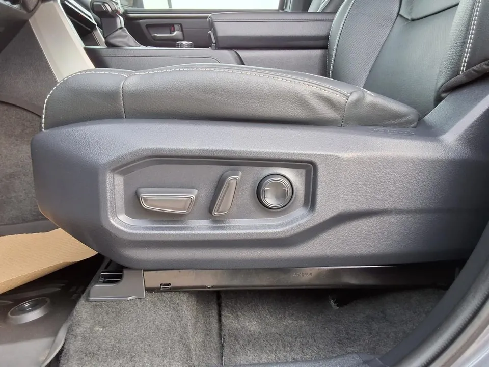 Toyota Sequoia 2026 photo 5