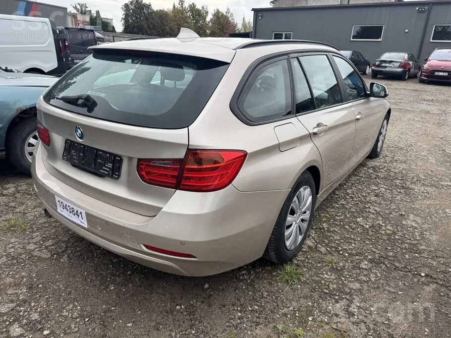 BMW 320 2014 photo 3