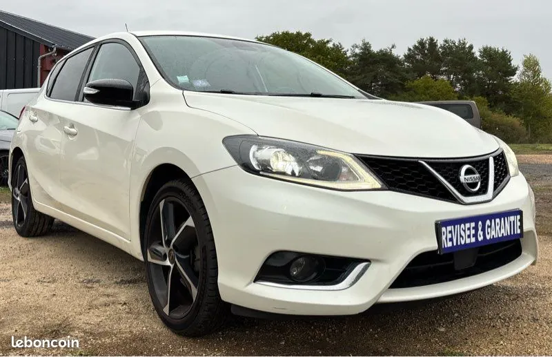 Nissan Pulsar 2018 photo 2