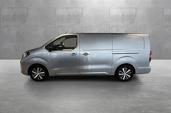 Toyota Proace 2025 photo 2