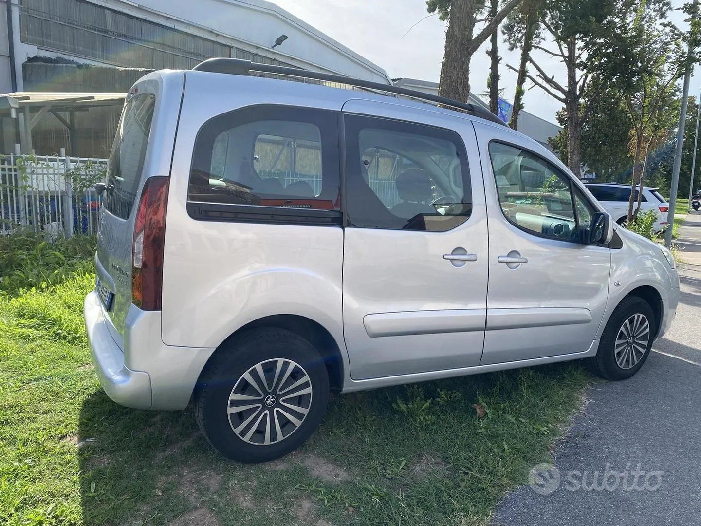 Peugeot Berlingo 2013 photo 3