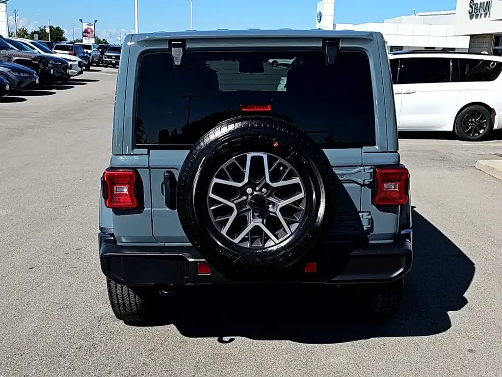 Jeep Wrangler 2024 photo 4