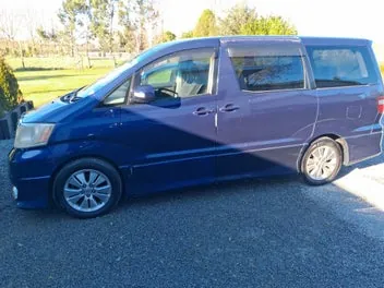 Toyota Alphard 2004 photo 3