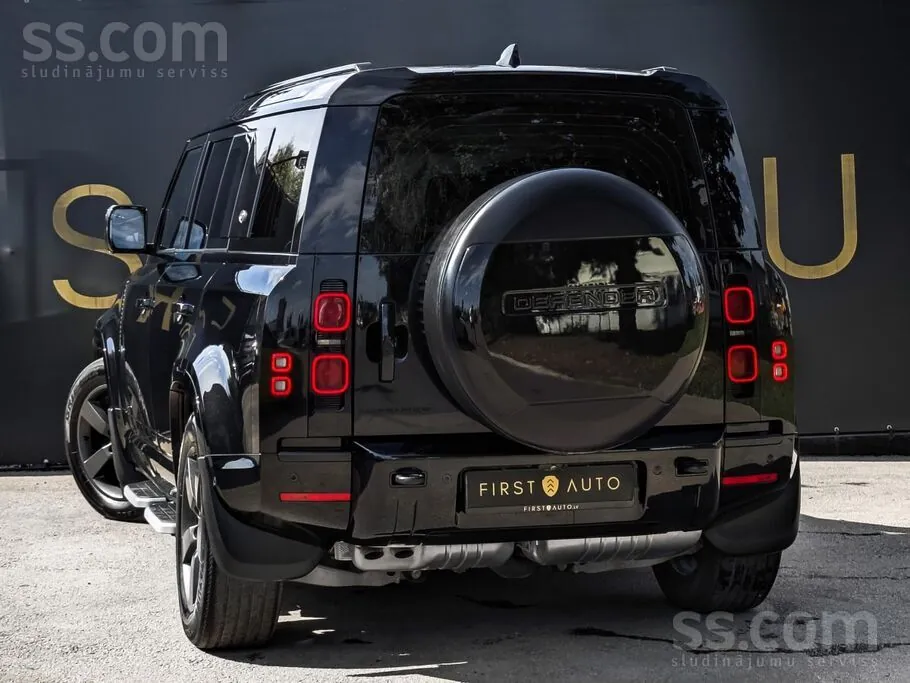 Land Rover Defender 2023 photo 3