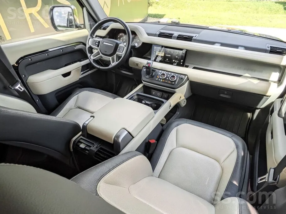 Land Rover Defender 2023 photo 5