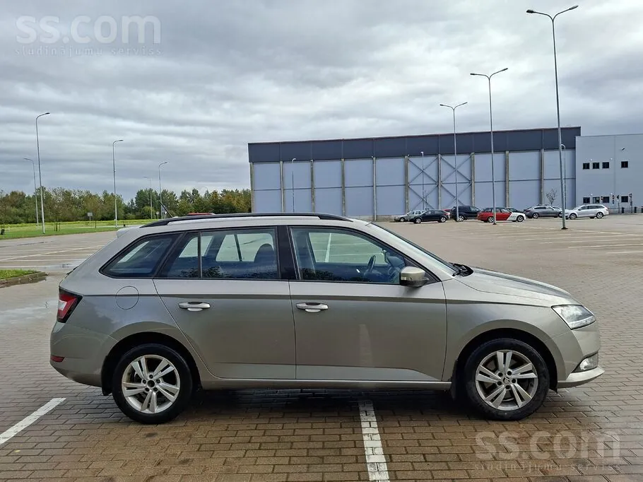 Skoda Fabia 2018 photo 4