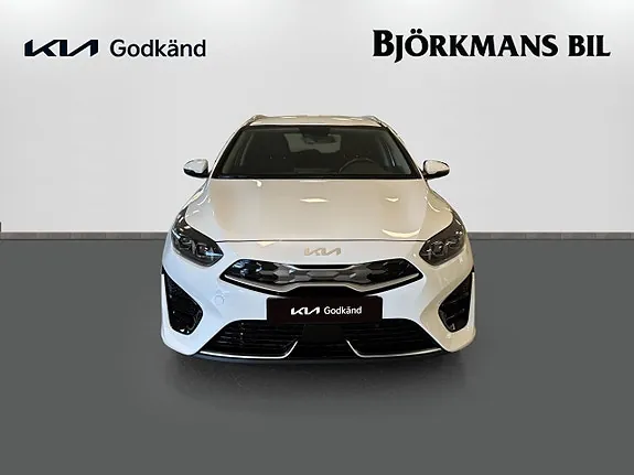 Kia Ceed 2024 photo 2