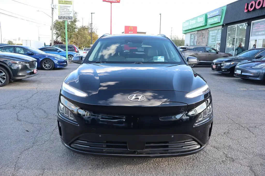 Hyundai Kona 2023 photo 2