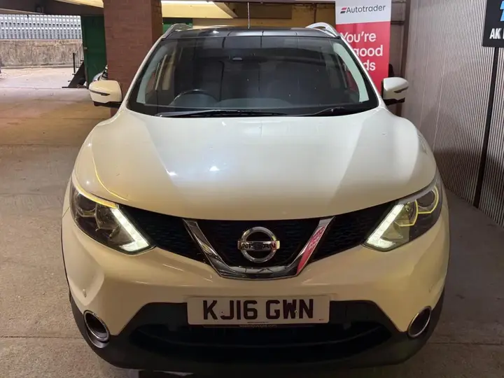 Nissan Qashqai 2016 photo 2