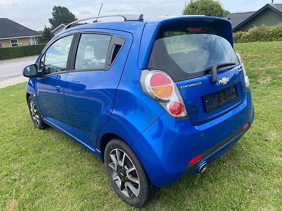 Chevrolet Spark 2011 photo 5